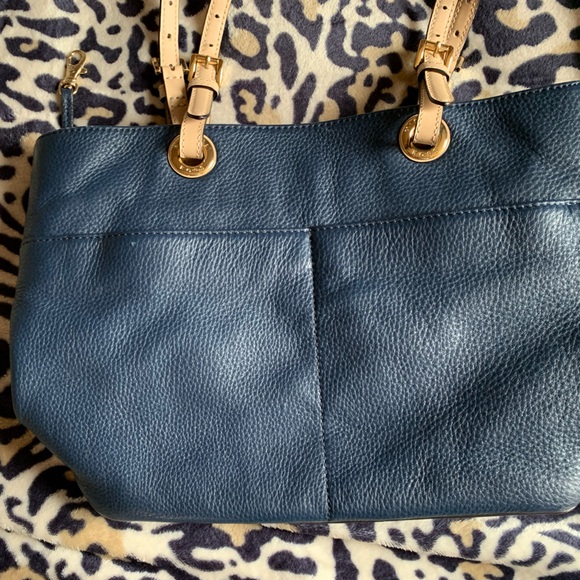 Michael Kors Bag - Picture 4 of 5